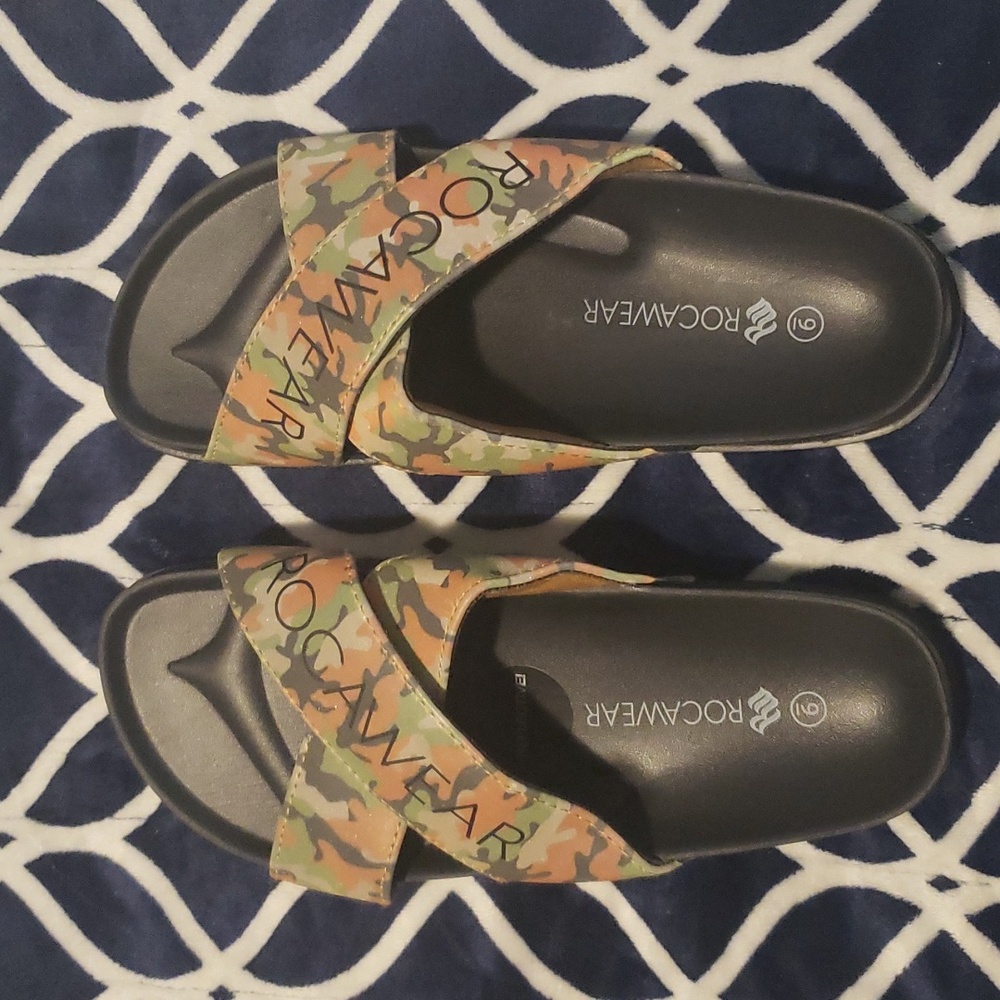 Rocawear slides
